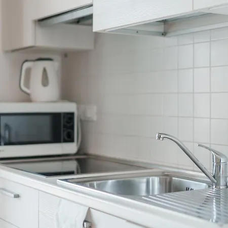 Residenze Di La' Dal Fiume * Каорле