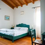 Residenze Di La' Dal Fiume Hotel apartamentowy 3*