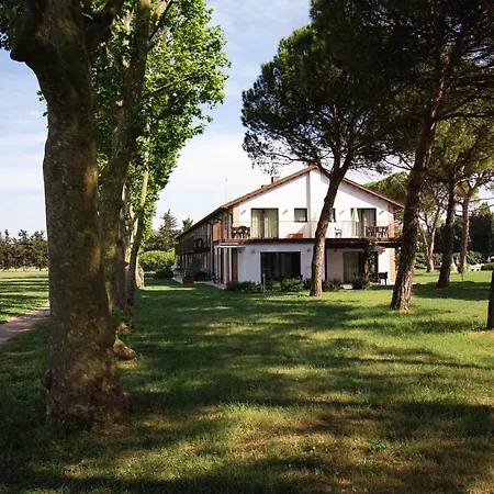 Residenze Di La' Dal Fiume カオルレ