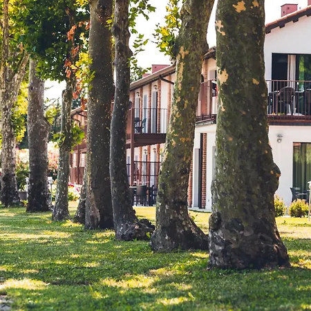 Residenze Di La' Dal Fiume Hotel apartamentowy