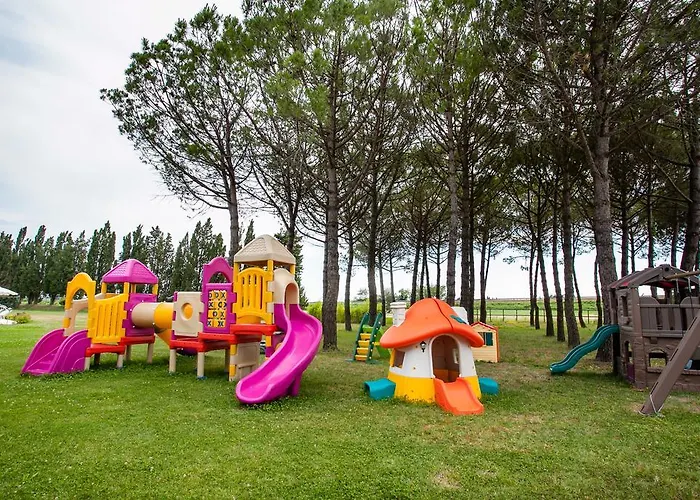 Residenze Di La' Dal Fiume カオルレ