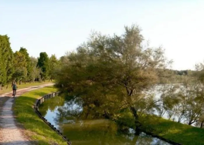 アパートホテル Residenze Di La' Dal Fiume