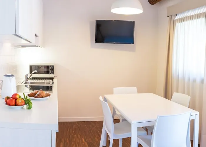 Residenze Di La' Dal Fiume アパートホテル